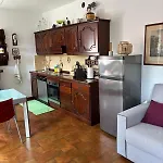 Ester Lakehouse, Graziosa Casa Indipendente Holiday home