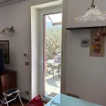 Holiday home Ester Lakehouse, Graziosa Casa Indipendente Lierna