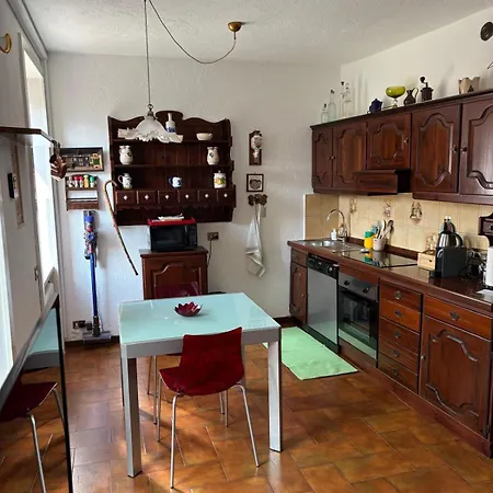 Ester Lakehouse, Graziosa Casa Indipendente