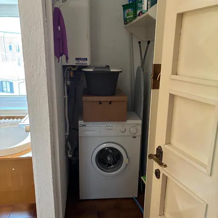 Ester Lakehouse, Graziosa Casa Indipendente Lierna