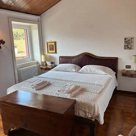 Σπίτι διακοπών Ester Lakehouse, Graziosa Casa Indipendente