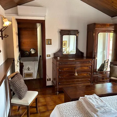 Ester Lakehouse, Graziosa Casa Indipendente * Lierna