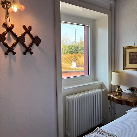 Ester Lakehouse, Graziosa Casa Indipendente Prázdninový dům